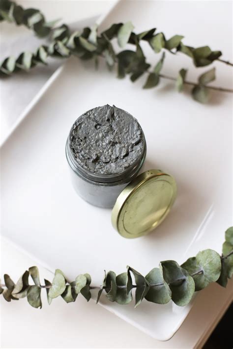 how to use glamglow mask.
